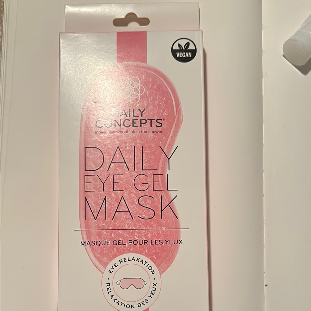Pink Eye cooling Gel Mask